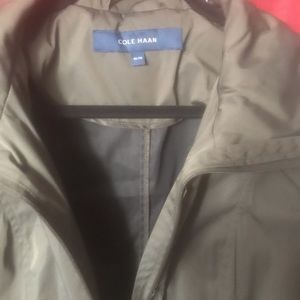Cole Haan mid length rain jacket w zipped in hood: